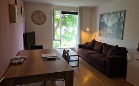 Johan'S B&B, Dakterras & Goedkoop Parkeren - Sinds 2014