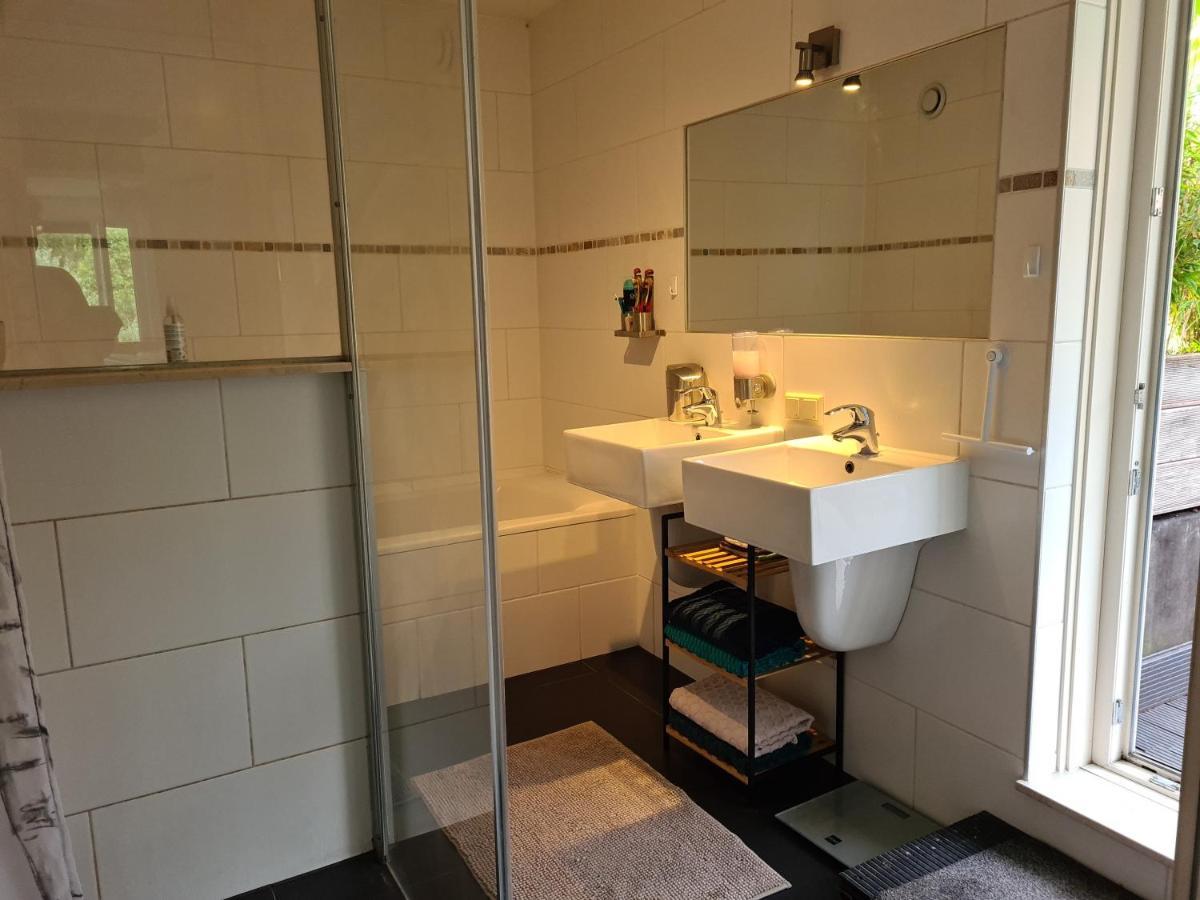 Johan'S B&B, Dakterras & Goedkoop Parkeren - Sinds 2014 อัมสเตอร์ดัม ภายนอก รูปภาพ