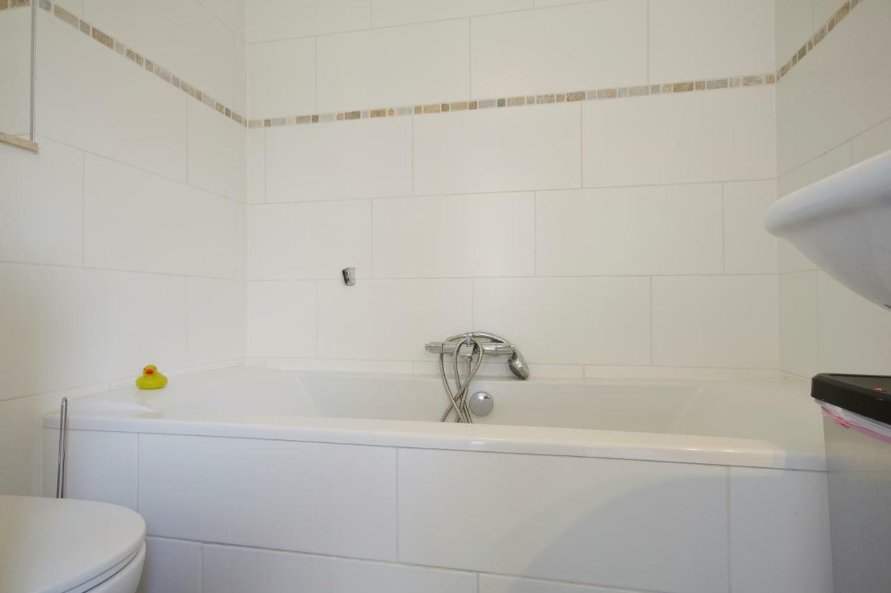 Johan'S B&B, Dakterras & Goedkoop Parkeren - Sinds 2014 อัมสเตอร์ดัม ภายนอก รูปภาพ